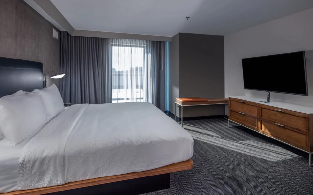 Courtyard by Marriott Conway