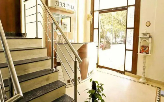 Hotel Smart Villa III By RoyalCollection