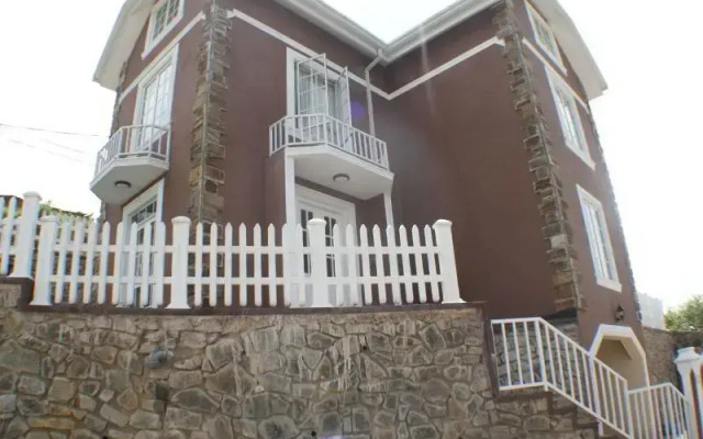 Katumana Bungalow
