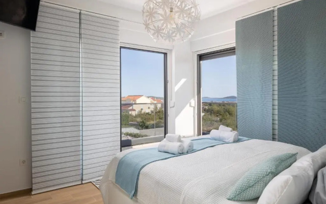 Luxury villa Mia