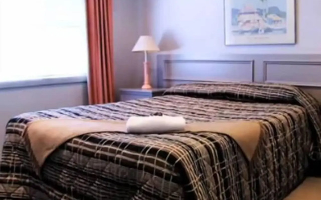 Clayton Monash Motor Inn & Serviced Apartments