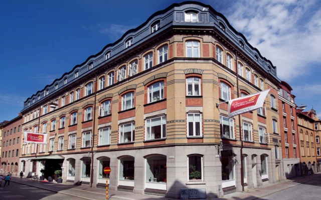 Clarion Collection Hotel Temperance вид на фасад
