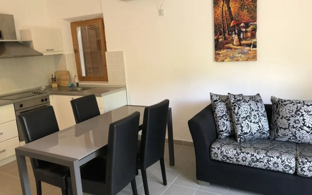 1 Bedroom Apartment With Stunning Views