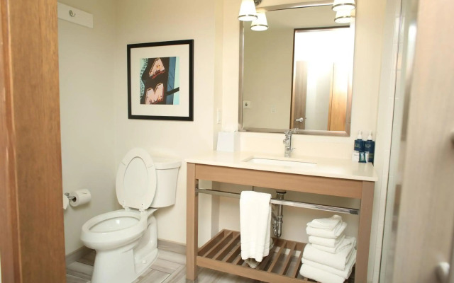Four Points By Sheraton Midland
