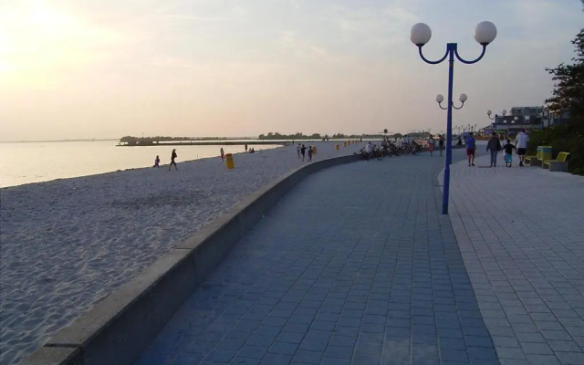 6 pers Duinvilla met sauna en internet aan het IJsselmeerstrand