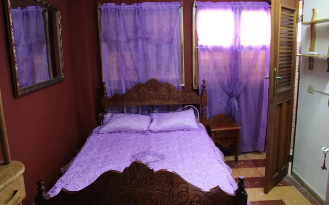 Hostal Chez Vous