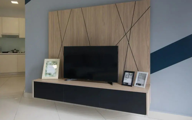 OYO Home 501 Luxury 1BR Crest Condo