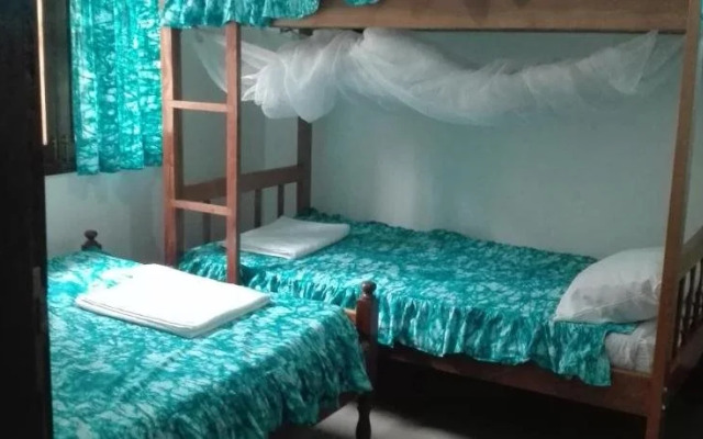 Sunbird Backpackers