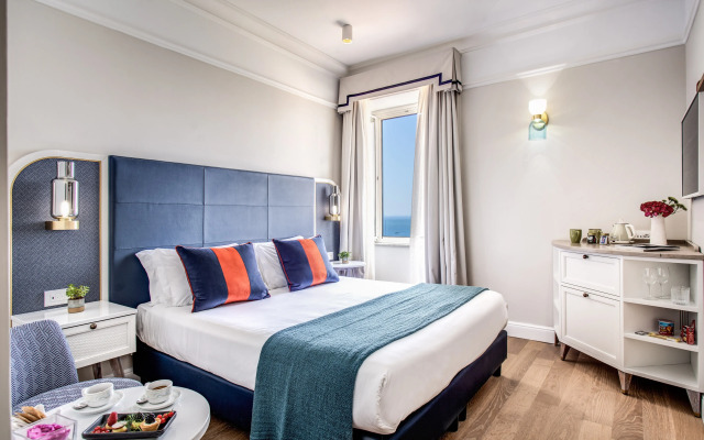 Hotel Mediterraneo