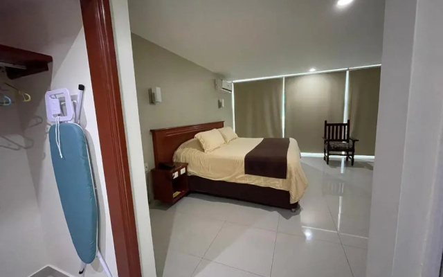 Hotel Latino