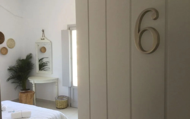 Gigi Rooms