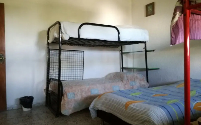 al Bosque Hostel & Glamping