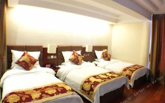 Salong Hotel