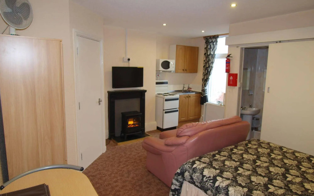 Waverley House Apartments