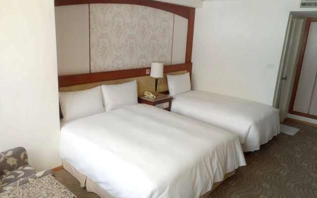 Hua Tong Hotel