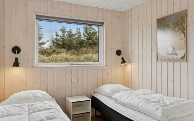 5 Star Holiday Home in Lokken
