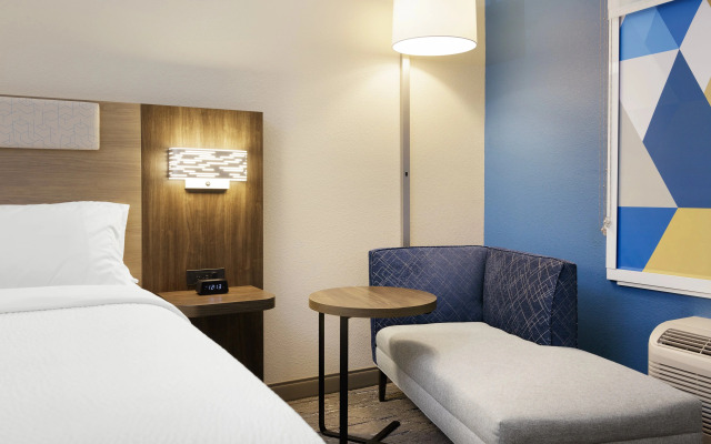 Holiday Inn Express Dryden by IHG