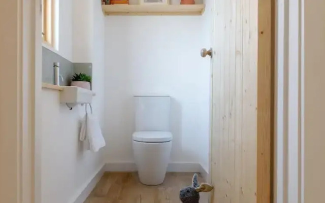 Sunnybrook-Carbon Neutral House