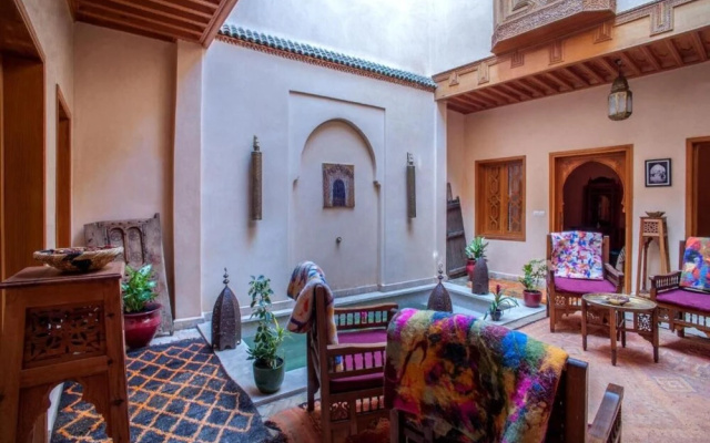 "room in Guest Room - Riad Lakouas-benjoin Room"