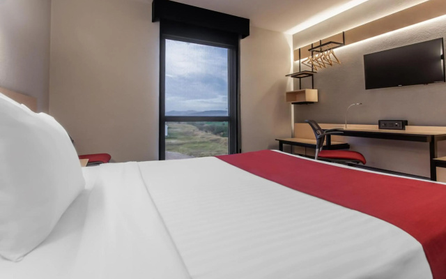 City Express by Marriott Celaya Galerias