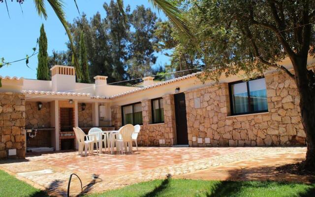 Отель Quinta Das Oliveiras Charming Residence Португалия, Феррагуду - отзывы, цены и фото номеров - забронировать отель Quinta Das Oliveiras Charming Residence онлайн вид на фасад