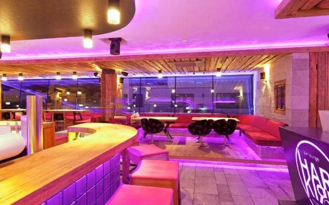 Harakiri Partyhouse