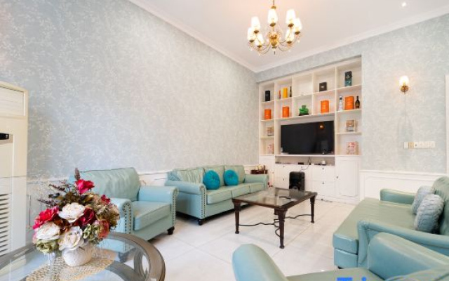 KN2 Holiday Villa