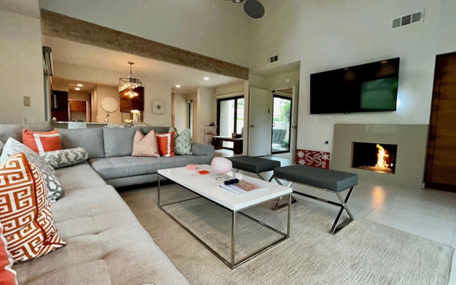 Courtside Contemporary