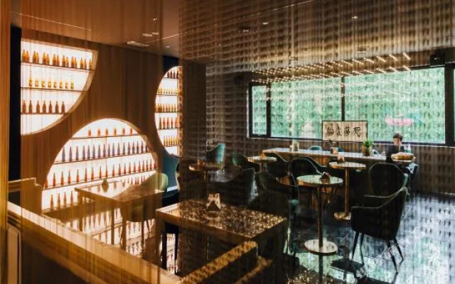 Honeycomb 2.0 Hotel (West Lake Longxiang Bridge)