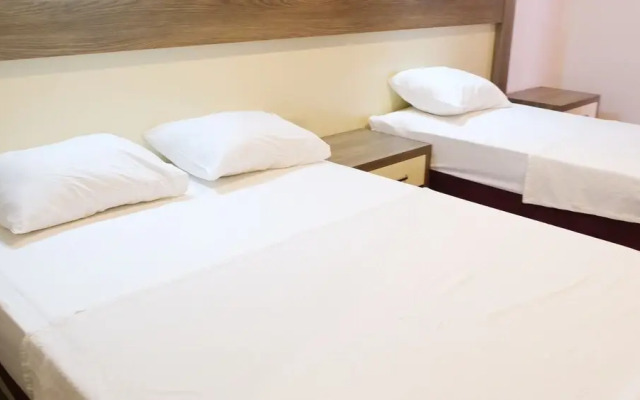 Doris Aytur Hotel