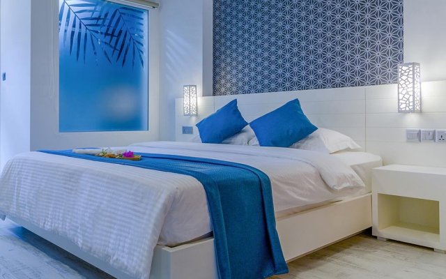 Velana Beach in South Male Atoll, Maldives from 174$, photos, reviews - zenhotels.com