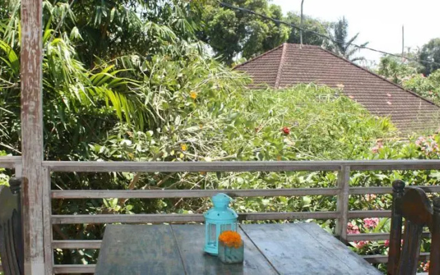 Balihomeholiday Mesui