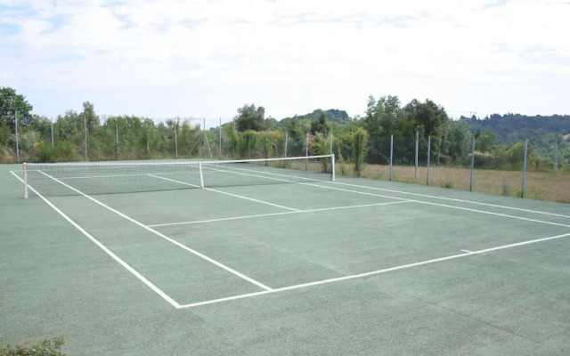 Wine, Good Food, Nature, Art, Swimming Pool and Tennis Court