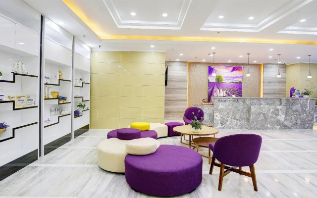 Lavande Hotels Chengdu Dafeng Shixi Park Metro Station