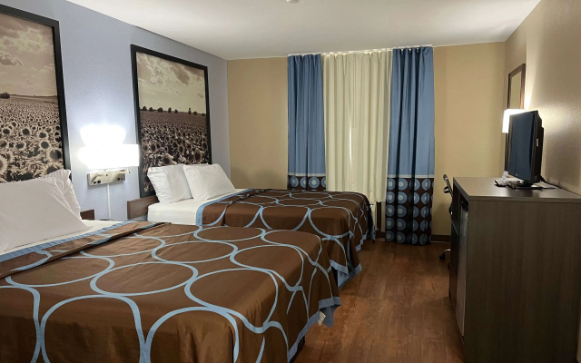 Super 8 by Wyndham Independence KS