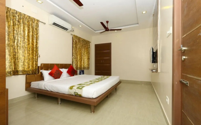 Oyo 40876 Sri Kamadhenu Residency