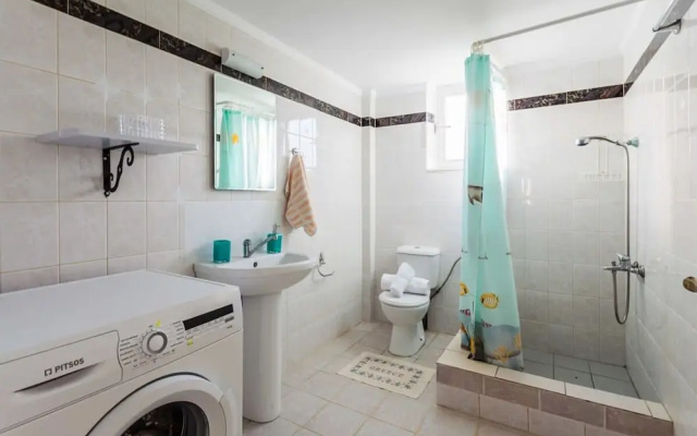 Koroni Seaview Retreat - Summer Escape Lodging