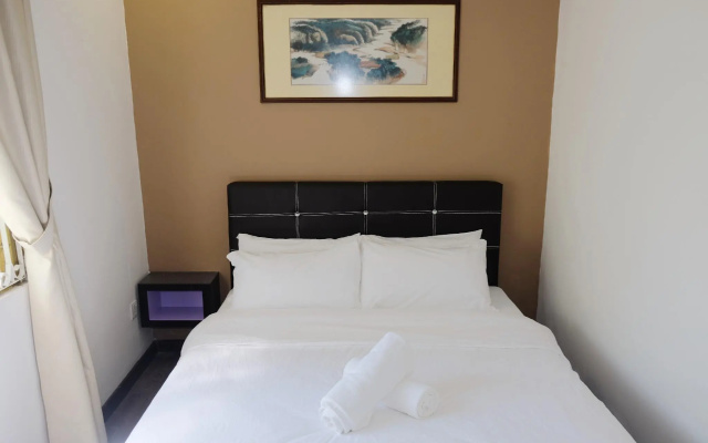 OYO HOME 90260 Natol Homestay London