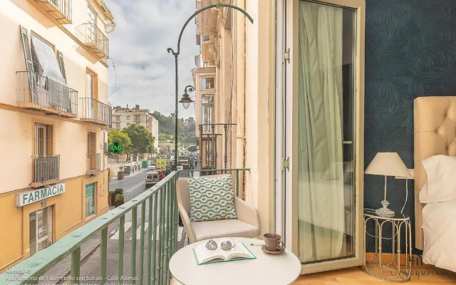 Apartamentos Living4Málaga Deluxe