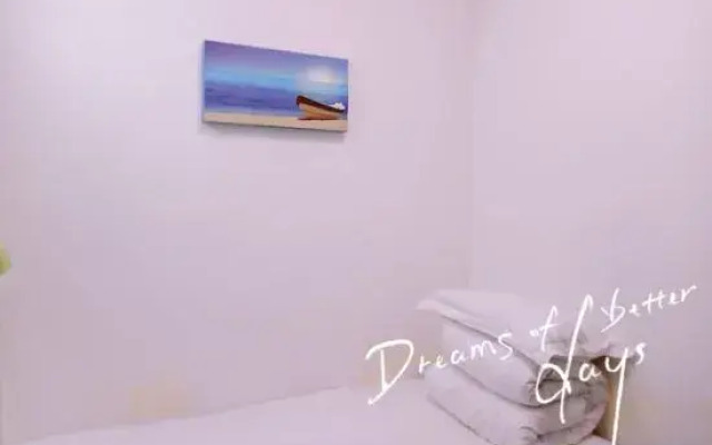 Yiqun Hotel
