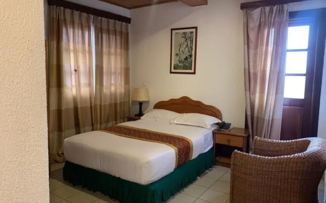 Royal Park Hotel