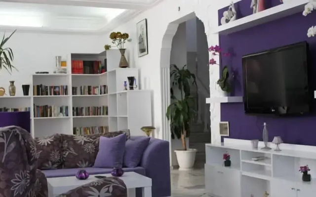 Cenk Bey Hotel