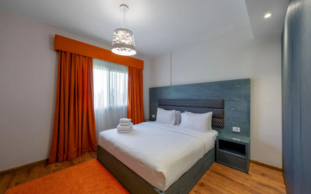 Vesta - Luxury Apt - 3br - Cfc IV
