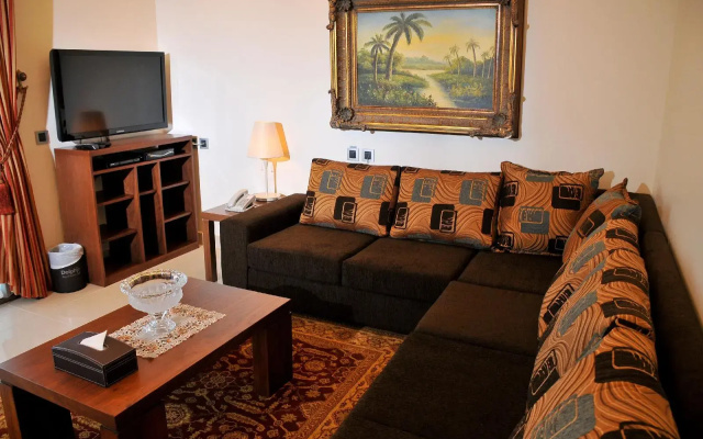 Dolphin Royal Suites