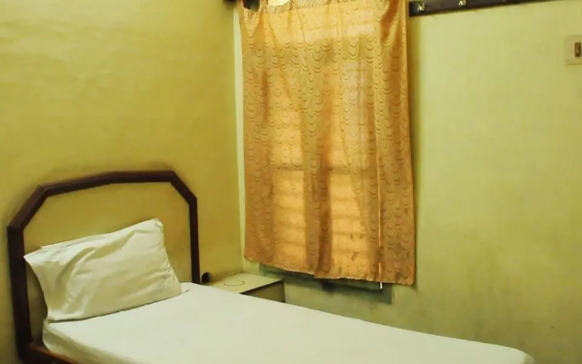 Hotel New Aiswarya