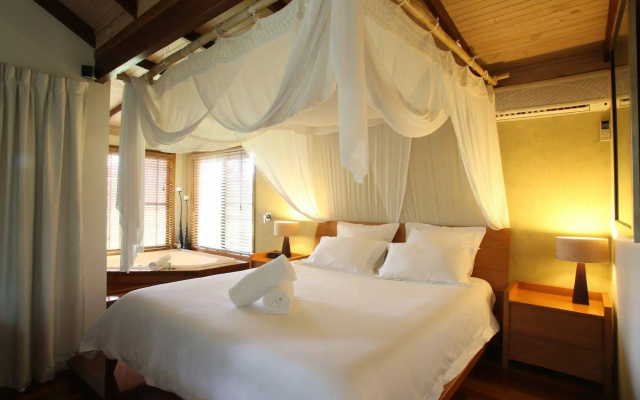 Lake Weyba Cottages