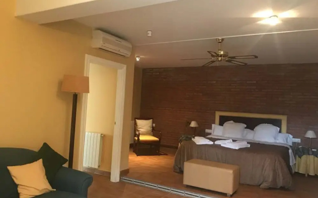 Hospedium Hotel la Parada del Compte