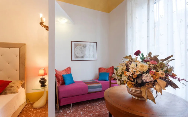 Atmosfere Visconti Suite Apartments