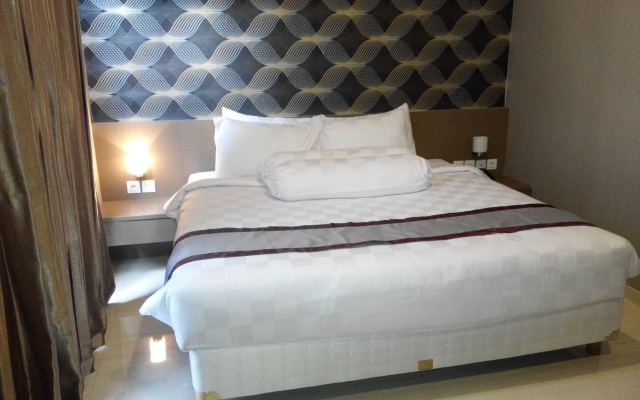 Viva Hotel Kediri, Azana Hotels Collection