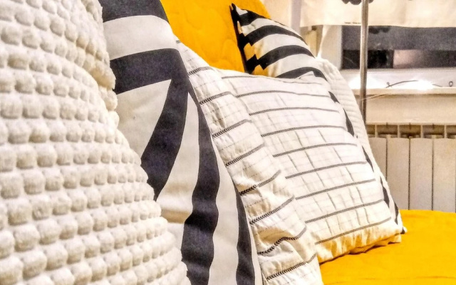 Zebra Flat in the Center